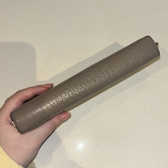 Burberry Authentic Heritage Grain Zip Around Wallet Pale Taupe - Picture 9 of 11